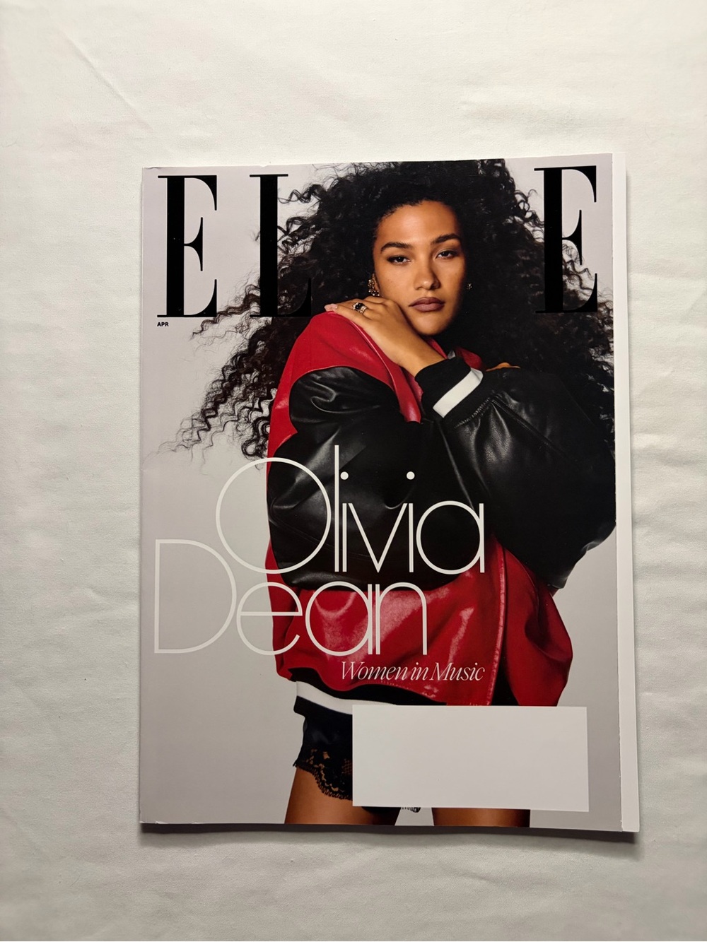 Elle Olivia Dean “Women in Music” Issue April 2026 Magazine